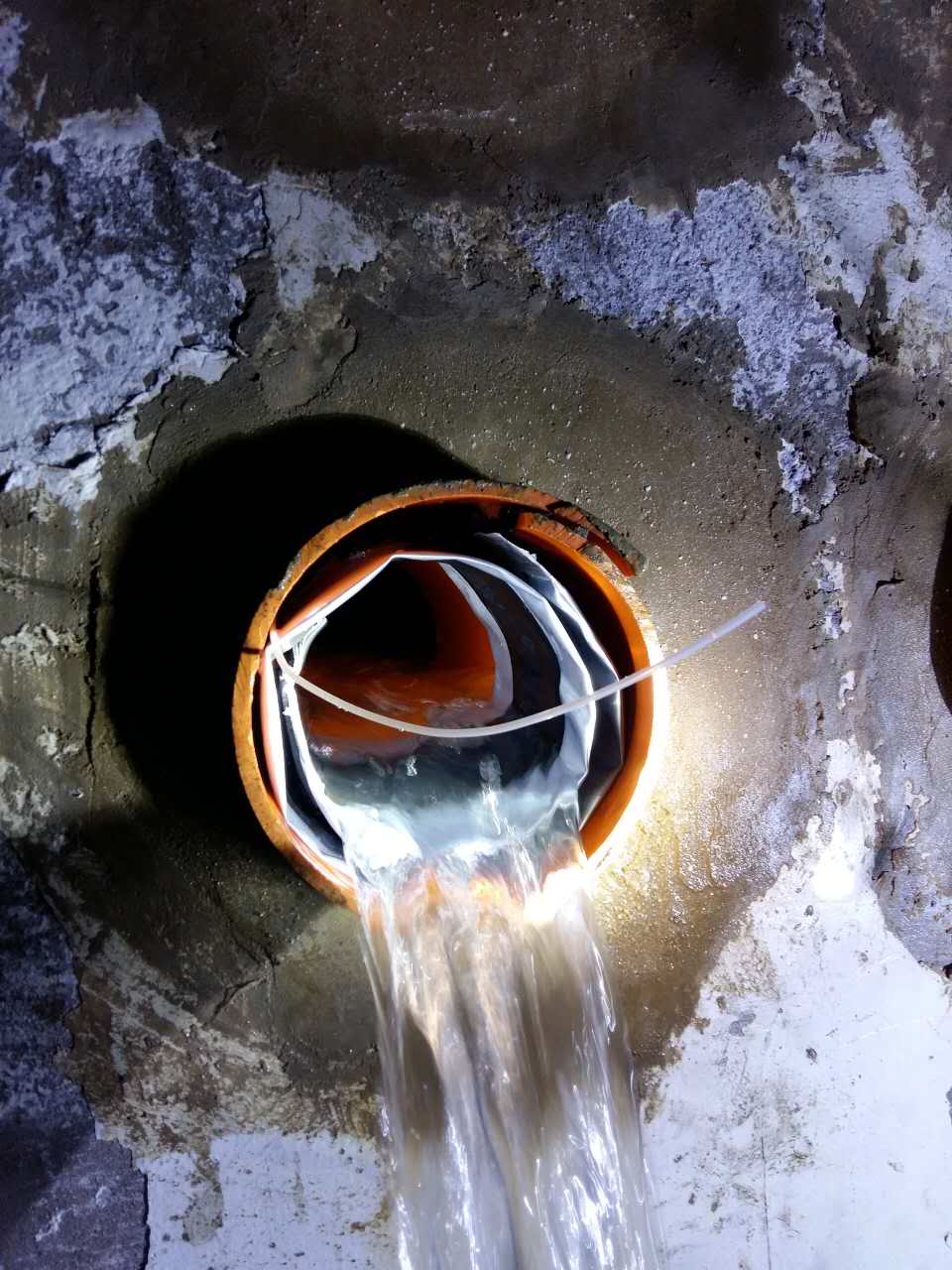 电缆套管管道沟内线怎么防水封堵